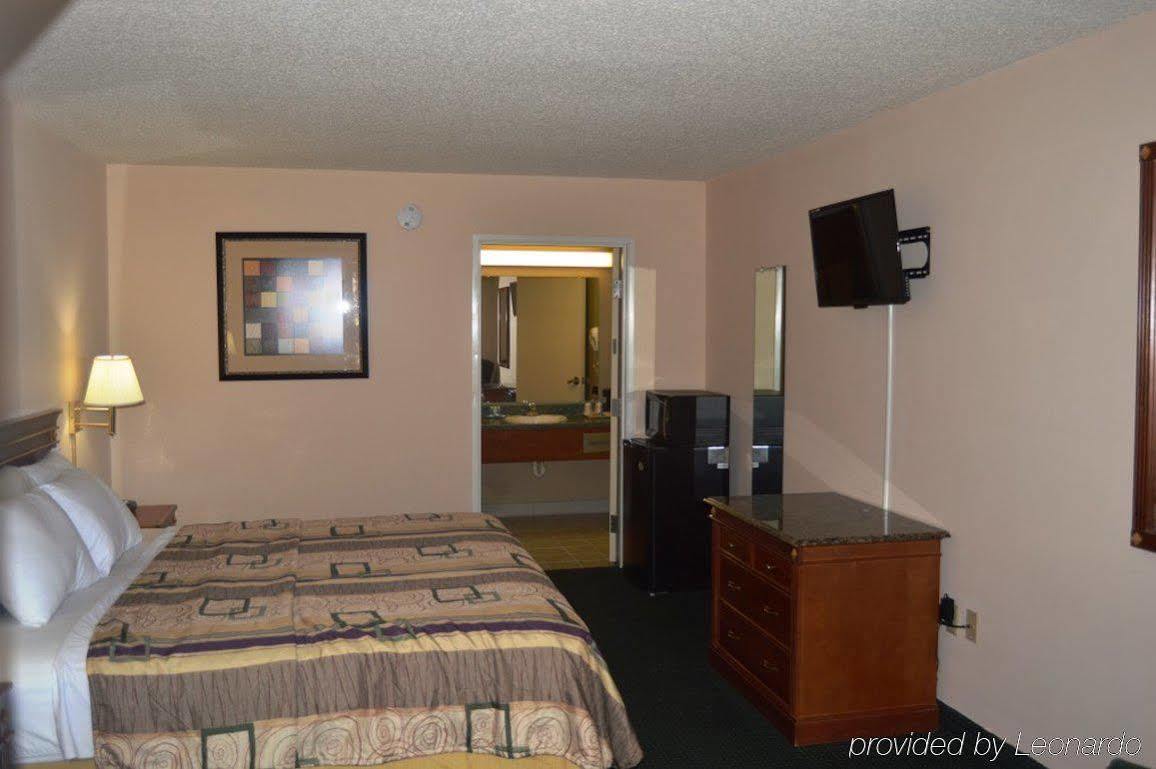 Rodeway Inn & Suites Dublin Exterior foto